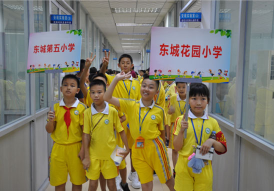 东城花园小学来优科开展科普体验活动-3.jpg