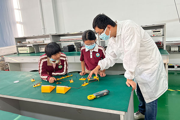 优科检测&常平板石小学科普体验活动【第二场】