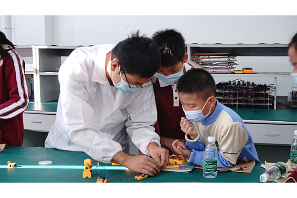 优科检测&常平板石小学科普体验活动【第三场】