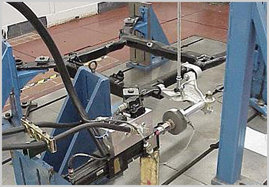 汽车悬架系统耐久试验.jpg 汽车悬架系统耐久试验.jpg